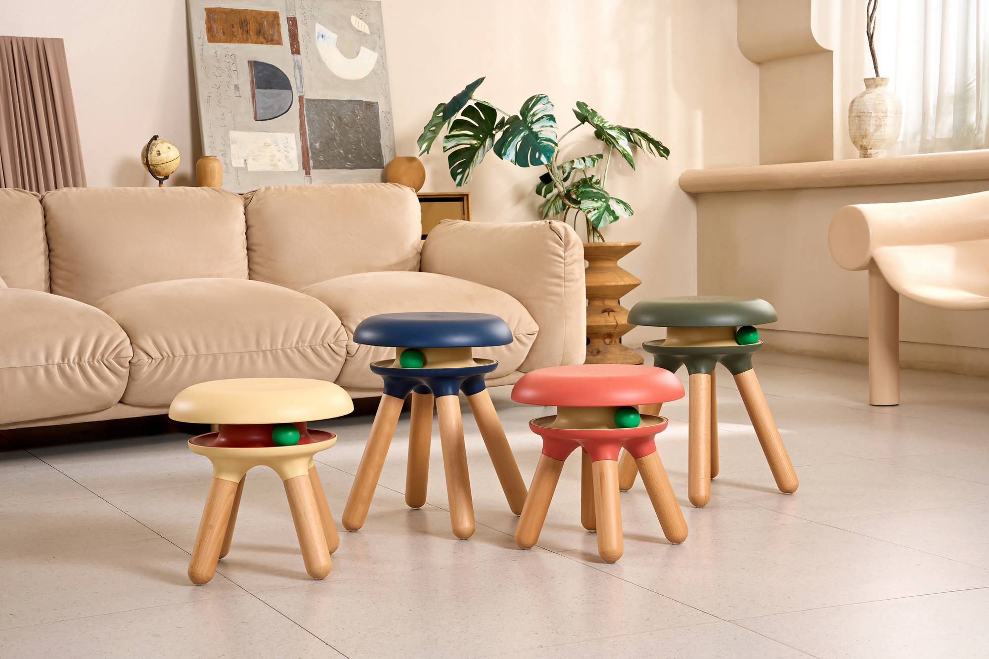 Planet Orbit Cat Teaser Stool